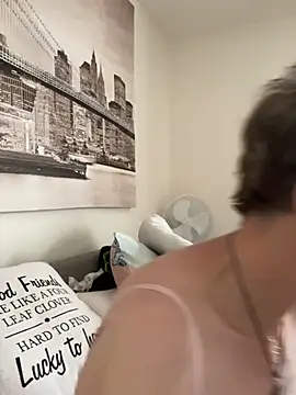 Curvy-Jinx online show from 12, 2, 2026