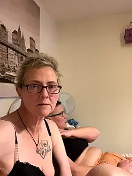 Curvy-Jinx online show from 29, 11, 2025