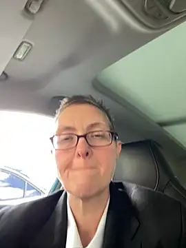 Curvy-Jinx online show from 25, 9, 2025