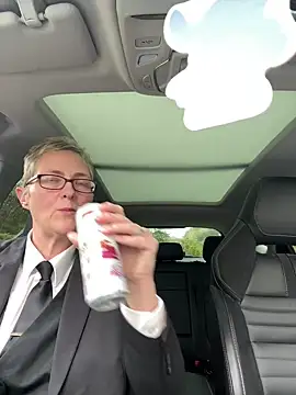 Curvy-Jinx online show from 29, 10, 2025