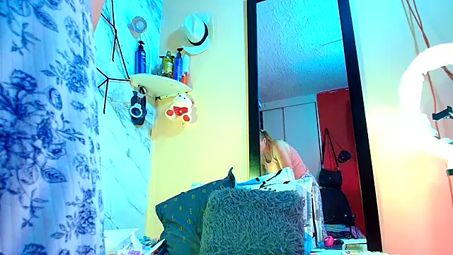 rachelroberts online show from 19, 10, 2025