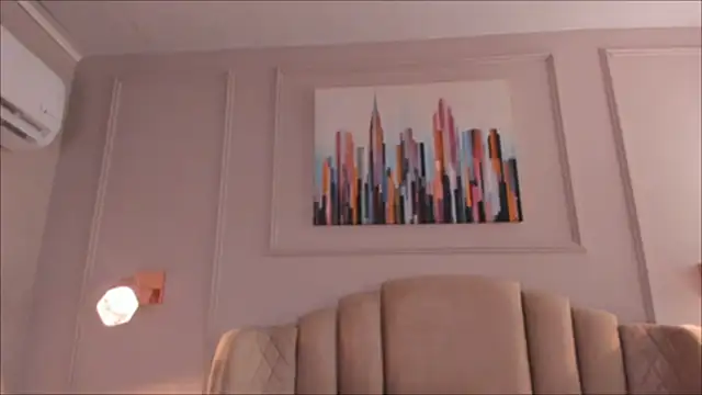 mia kisses2 online show from 13, 3, 2026