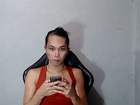 Snapshot of ladychix chatting on 5, 2, 2026 ladychix online show from 5, 2, 2026