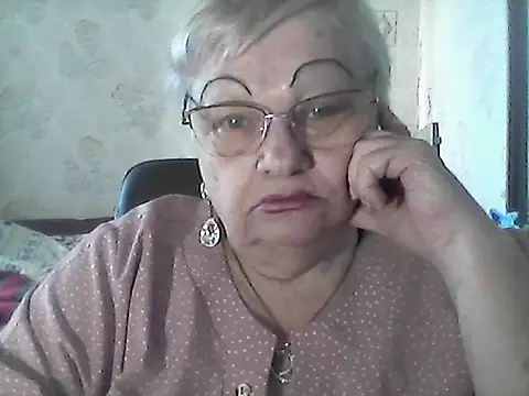 NatalieNorth online show from 5, 4, 2026