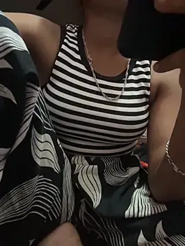 sakshi5533 online show from 5, 10, 2025