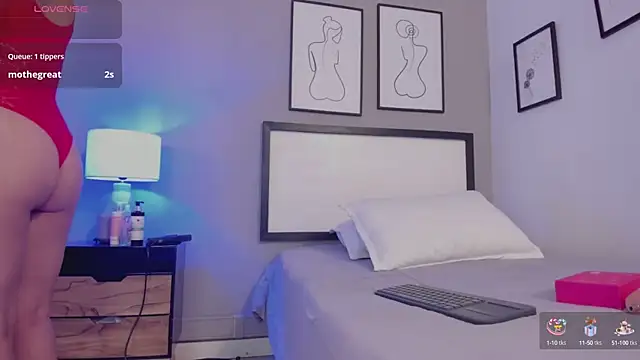 MartinaRizzi online show from 12, 9, 2025