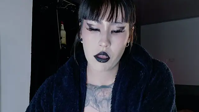 Angelabl0odborne online show from 18, 12, 2025