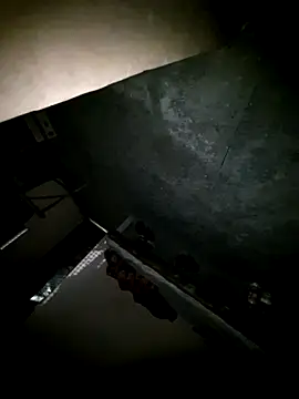 MaxB057 online show from 6, 10, 2025