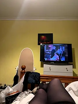 Taboo-Lou online show from 27, 10, 2025