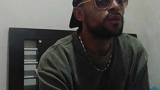 Snapshot of Npga96 chatting on 23, 11, 2025 Npga96 online show from 23, 11, 2025