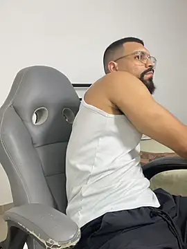 vincentjaxon online show from 5, 3, 2026