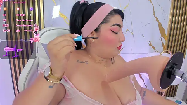 Snapshot of abby_deep_2 chatting on 12, 7, 2026 abby deep 2 online show from 12, 7, 2026