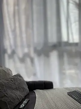 Sofi Leal online show from 28, 9, 2025