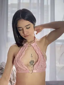 Sofi Leal online show from 13, 11, 2025