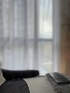 Sofi Leal online show from 1, 10, 2025