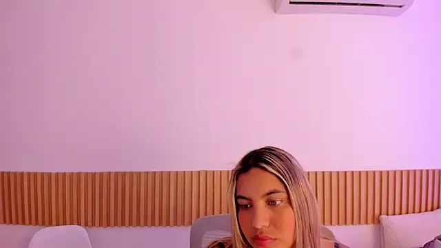 OliviaSweett online show from 28, 2, 2026