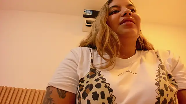 OliviaSweett online show from 4, 6, 2026