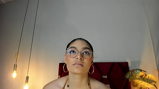 LunaAspen  online show from 26, 11, 2025