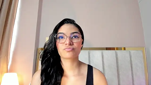 LunaAspen  online show from 24, 2, 2026