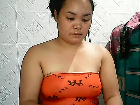 CreamyPussy4uxx online show from 17, 1, 2026