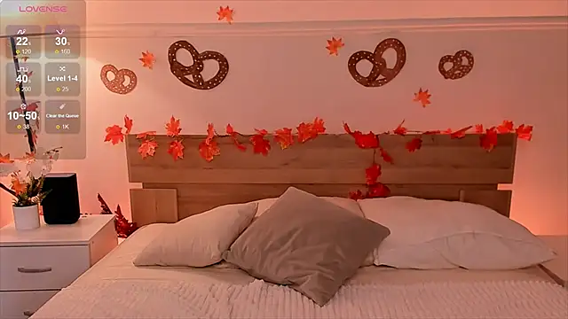 Necucub online show from 19, 9, 2025