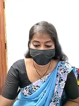 Snapshot of tamil_Sigappu_Roja chatting on 22, 6, 2026 tamil Sigappu Roja online show from 22, 6, 2026
