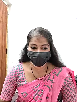 Snapshot of tamil_Sigappu_Roja chatting on 8, 7, 2026 tamil Sigappu Roja online show from 8, 7, 2026