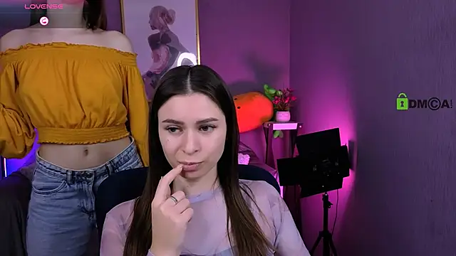 nekky mouse online show from 5, 11, 2025