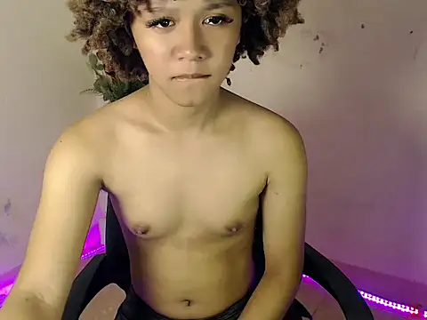 9INCHESHARDCOCK online show from 4, 3, 2026