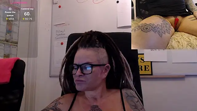 DarkDomina online show from 15, 1, 2026