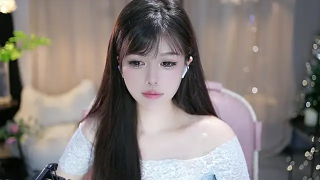 Fortune2Me online show from 4, 10, 2025