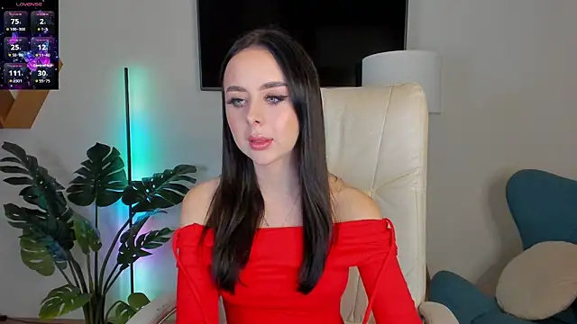 Baby  Lola online show from 28, 9, 2025