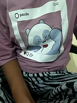 Snapshot of Alia-00 chatting on 23, 9, 2025 Alia-00 online show from 23, 9, 2025