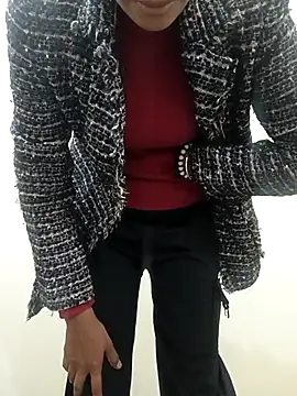 Alia-00 online show from 14, 12, 2025