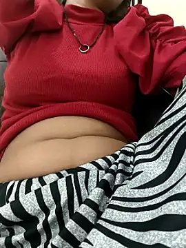 Snapshot of Alia-00 chatting on 29, 10, 2025 Alia-00 online show from 29, 10, 2025