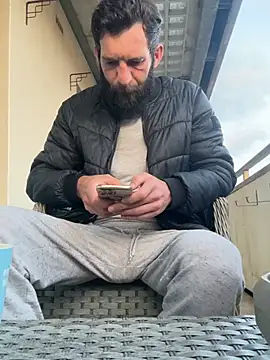 Michel huge online show from 8, 5, 2026