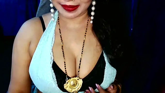 QUEEN SAKHI- online show from 29, 4, 2026