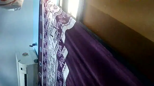 Snapshot of QUEEN_SAKHI- chatting on 8, 7, 2026 QUEEN SAKHI- online show from 8, 7, 2026