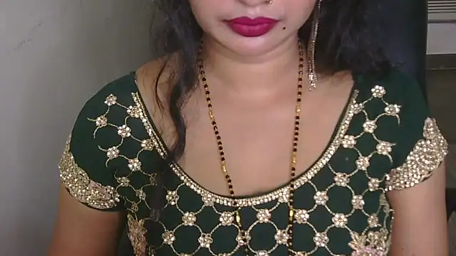 Snapshot of QUEEN_SAKHI- chatting on 2, 11, 2025 QUEEN SAKHI- online show from 2, 11, 2025