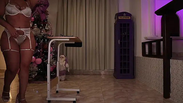 Snapshot of vaniaa95 chatting on 25, 11, 2025 vaniaa95 online show from 25, 11, 2025