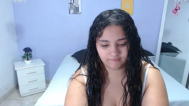 penelope gucci1 online show from 16, 10, 2025