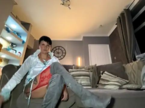 Snapshot of backdoorgalore4you chatting on 19, 12, 2025 backdoorgalore4you online show from 19, 12, 2025