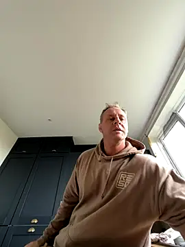 Snapshot of backdoorgalore4you chatting on 5, 12, 2025 backdoorgalore4you online show from 5, 12, 2025