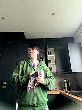 Snapshot of backdoorgalore4you chatting on 22, 12, 2025 backdoorgalore4you online show from 22, 12, 2025