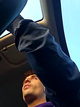 Thelouniost334    online show from 22, 10, 2025