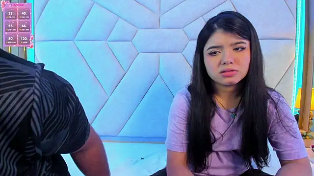 EmilyANDrew  online show from 9, 9, 2025