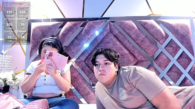 EmilyANDrew  online show from 24, 11, 2025