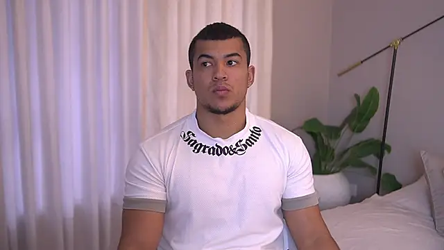 Thiago Valente online show from 20, 9, 2025