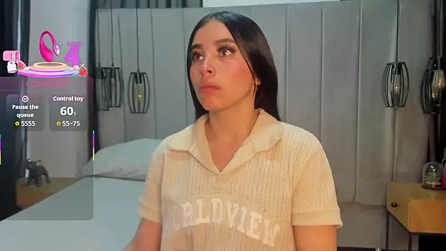 Snapshot of CandySays chatting on 10, 10, 2025 CandySays online show from 10, 10, 2025