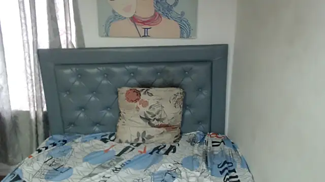 sarah aguilar online show from 16, 4, 2026